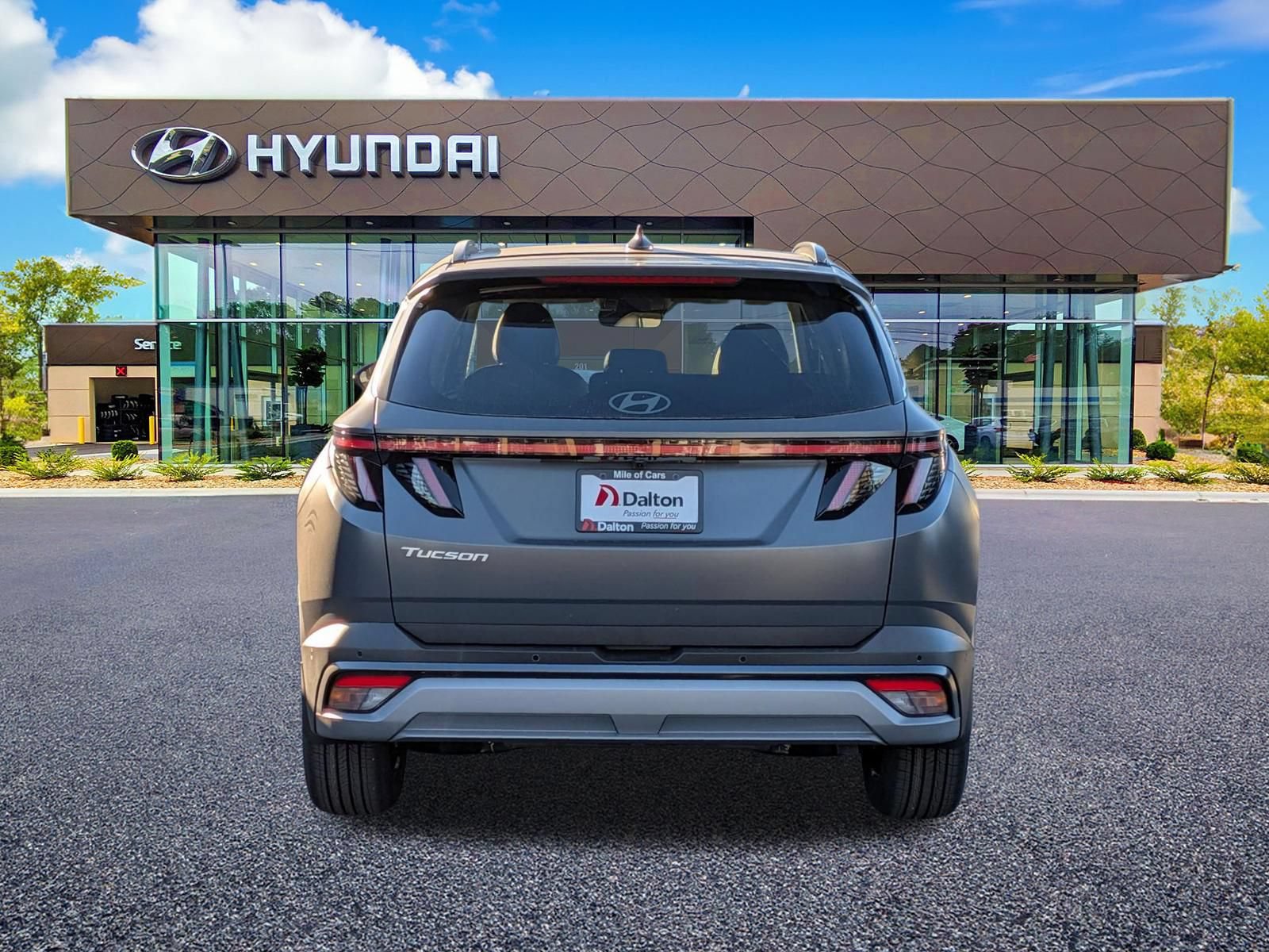 New 2026 Hyundai Tucson Limited FWD image 3