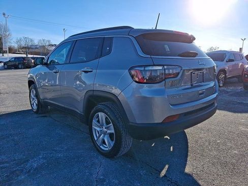 Certified 2022 Jeep Compass Latitude w/ Convenience Group image 4