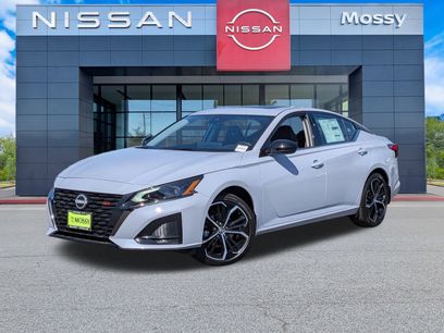 New 2025 Nissan Altima 2.5 SR w/ SR Premium Package