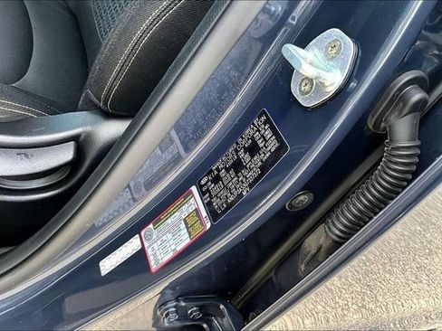 Used 2016 Kia Soul + w/ Audio Package FWD image 17