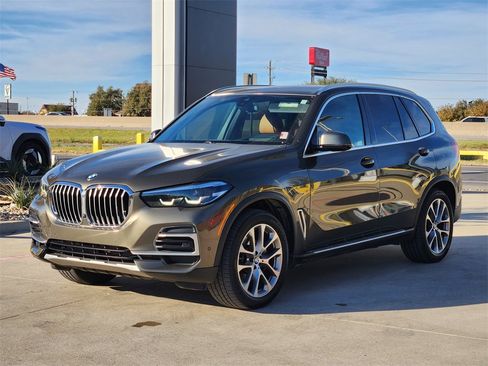 Used 2023 BMW X5 sDrive40i image 3