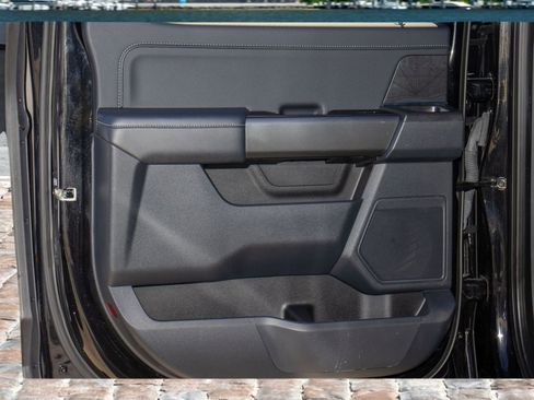 Used 2022 Ford F150 XLT w/ Equipment Group 302A High image 16