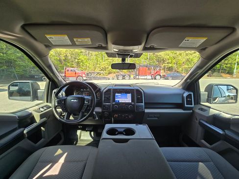 Used 2019 Ford F150 XLT w/ Equipment Group 301A Mid AWD/4WD image 11