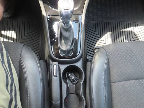 Used 2019 Buick Encore Preferred AWD/4WD image 48