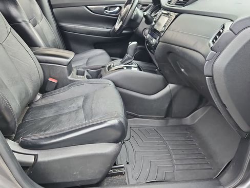 Used 2017 Nissan Rogue SL image 21