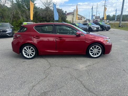 Used 2013 Lexus CT 200h w/ Premium Pkg w/Navigation FWD image 6