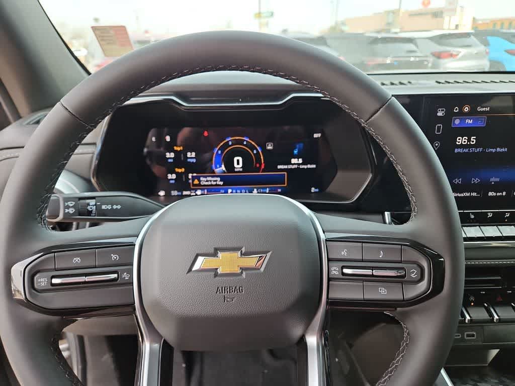 Used 2024 Chevrolet Colorado LT w/ LT Convenience Package II AWD/4WD image 23