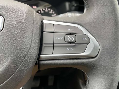 New 2026 Jeep Compass Latitude AWD/4WD image 11