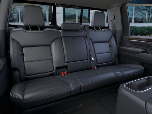 New 2026 GMC Sierra 2500 Denali AWD/4WD image 17