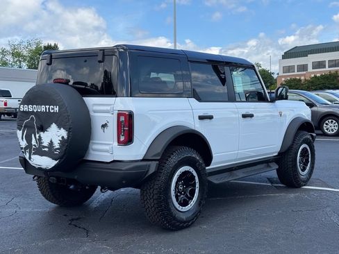 New 2025 Ford Bronco Badlands AWD/4WD image 4