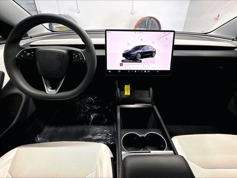 Used 2025 Tesla Model 3 RWD image 16