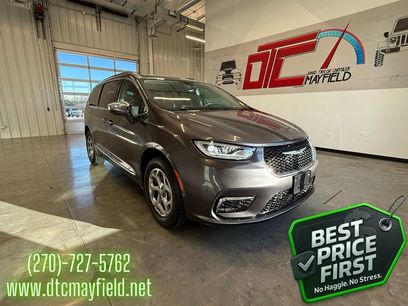 Used 2022 Chrysler Pacifica Limited