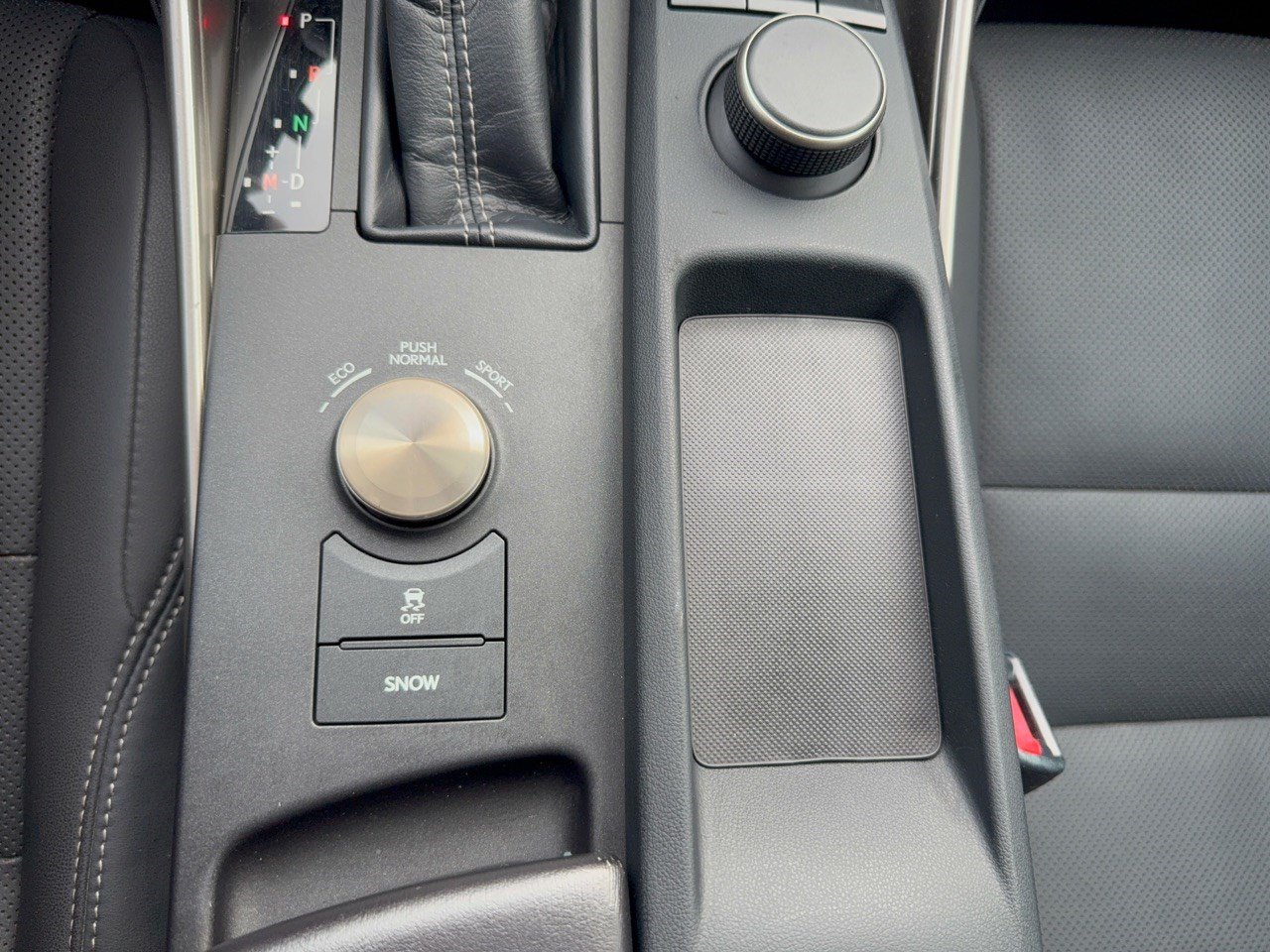 Used 2017 Lexus IS 300 AWD w/ Premium Package image 31