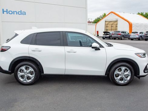 Certified 2024 Honda HR-V LX image 16
