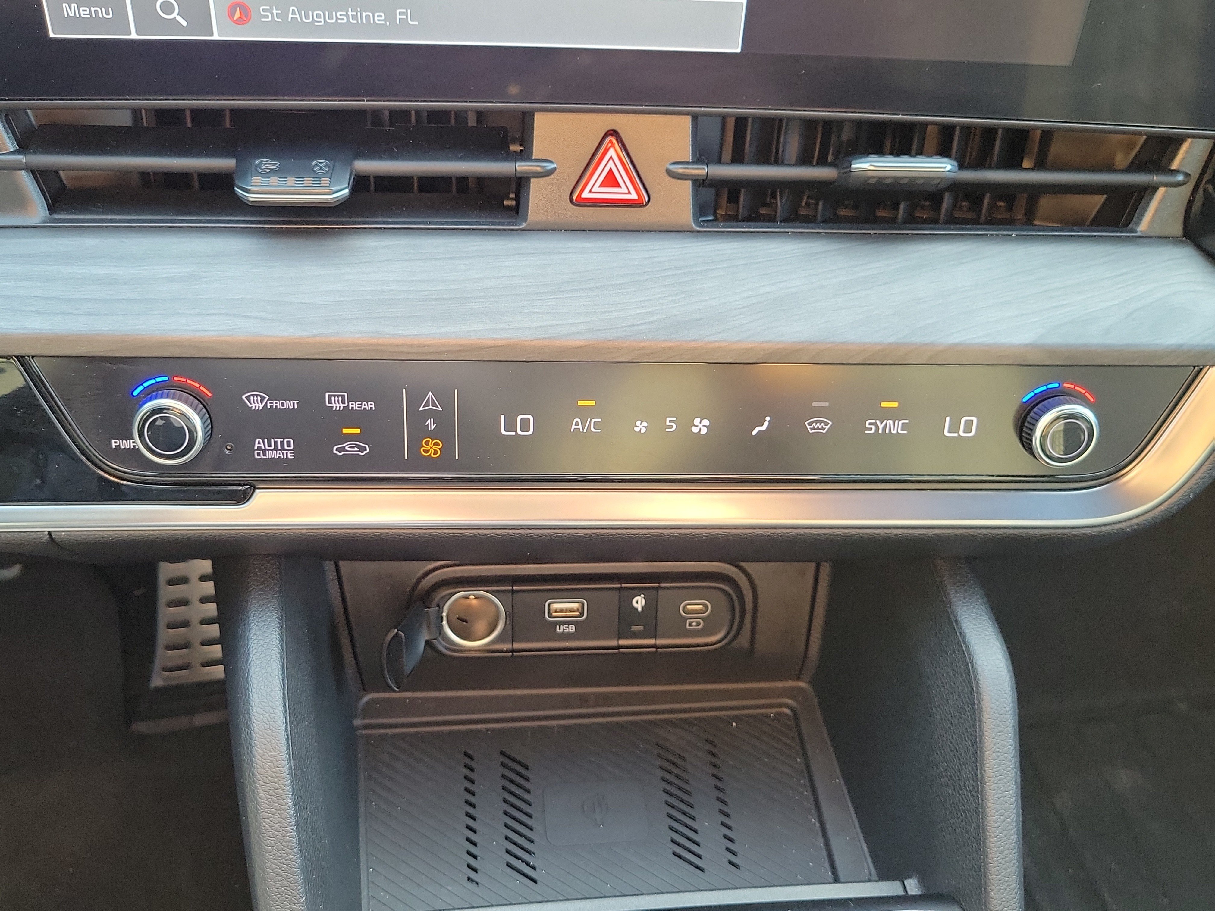 Certified 2025 Kia Sportage X-Pro Prestige AWD/4WD image 31
