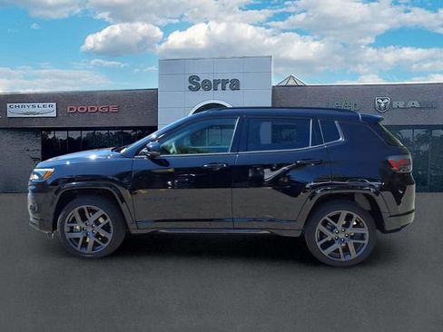 Used 2024 Jeep Compass Limited w/ High Altitude Package AWD/4WD image 4