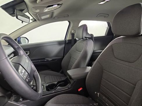 Certified 2025 Kia K4 EX image 14