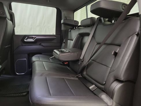 Certified 2025 Chevrolet Silverado 2500 LTZ w/ LTZ Convenience Package AWD/4WD image 11