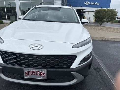 Certified 2023 Hyundai Kona SEL FWD image 6