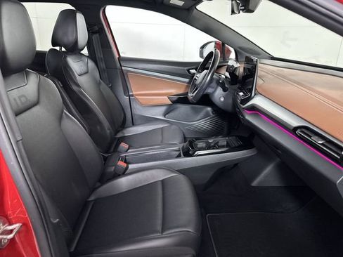 Used 2021 Volkswagen ID.4 Pro S w/ Gradient Package image 29