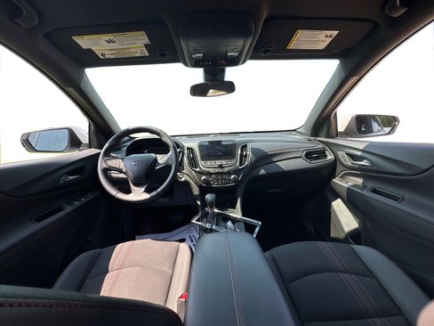 Used 2022 Chevrolet Equinox RS w/ Infotainment Package image 22