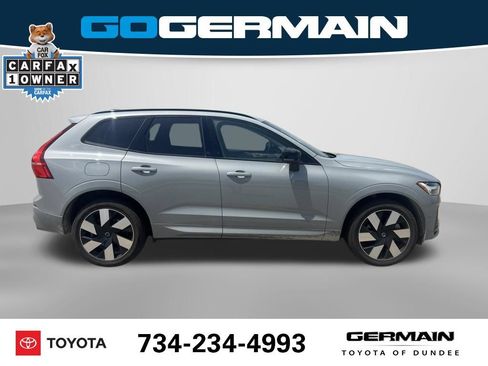 Used 2025 Volvo XC60 T8 Plus w/ Protection Package Premier AWD/4WD image 6
