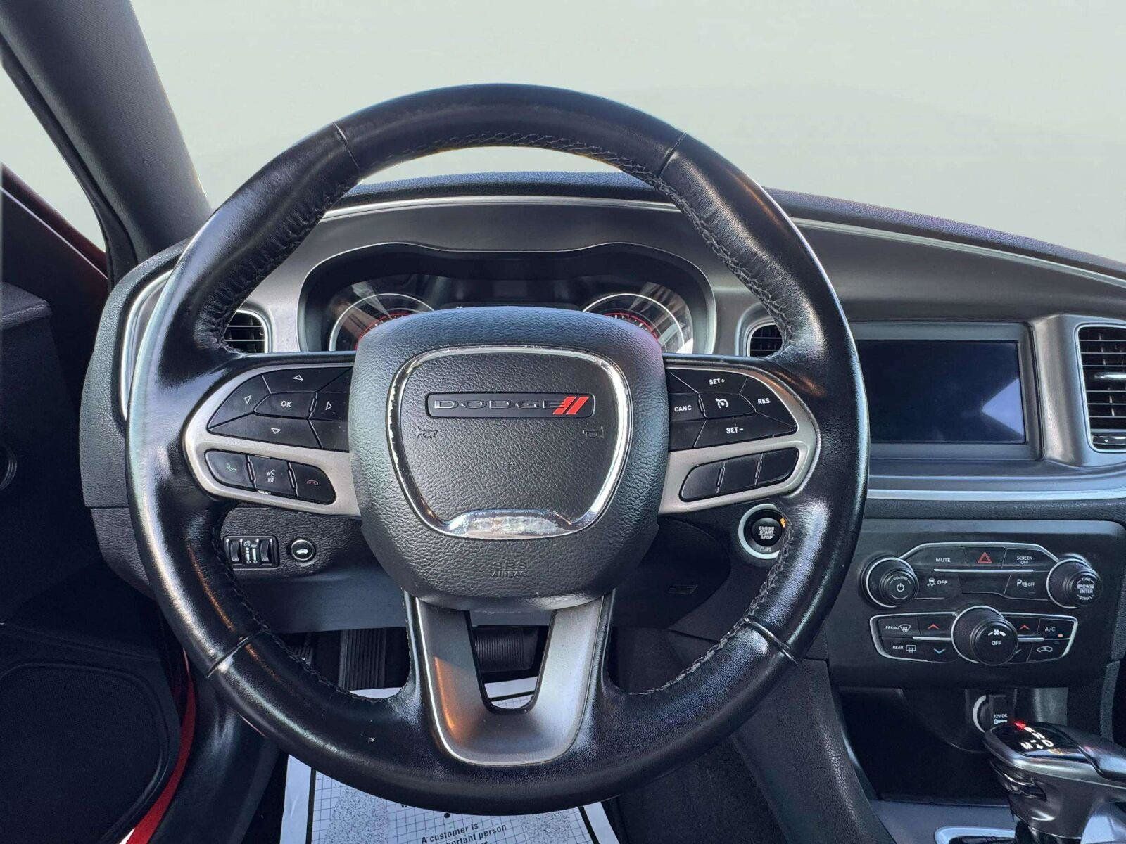 Used 2021 Dodge Charger SXT w/ Leather Interior Group RWD image 25