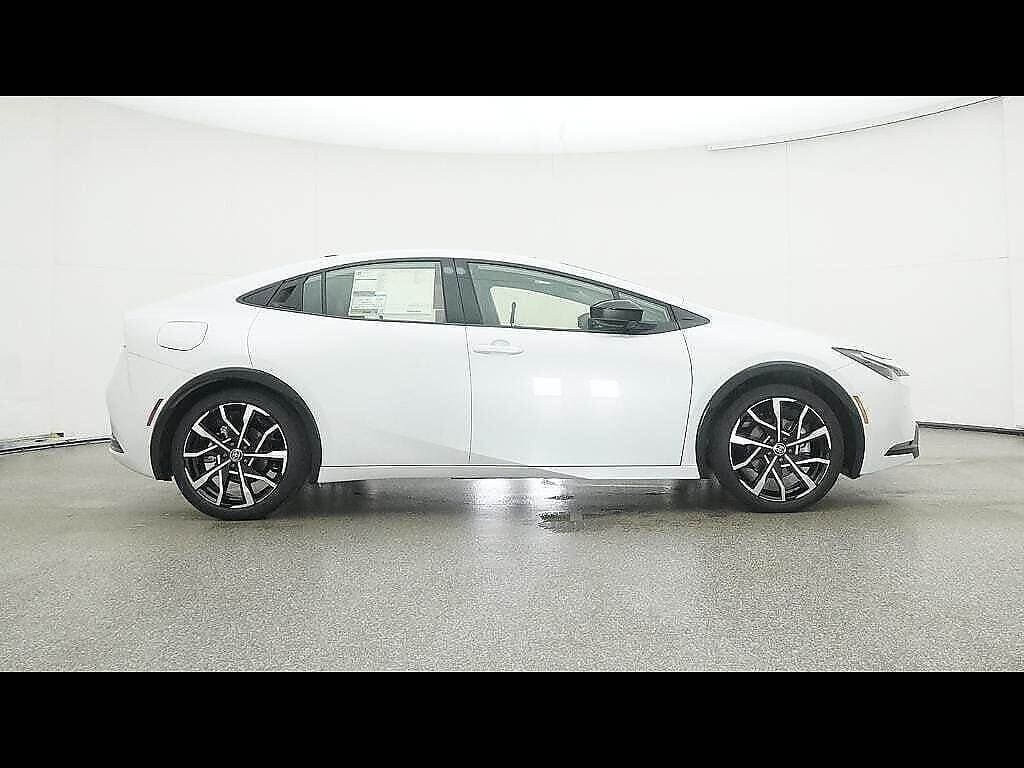 New 2026 Toyota Prius Plug-In Hybrid FWD image 83