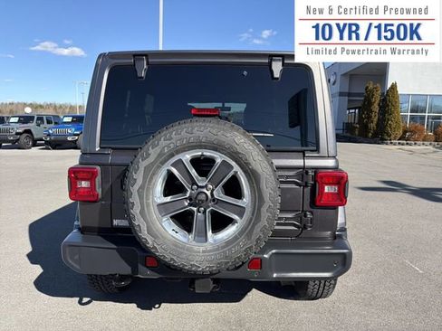 Used 2020 Jeep Wrangler Unlimited Sahara image 7