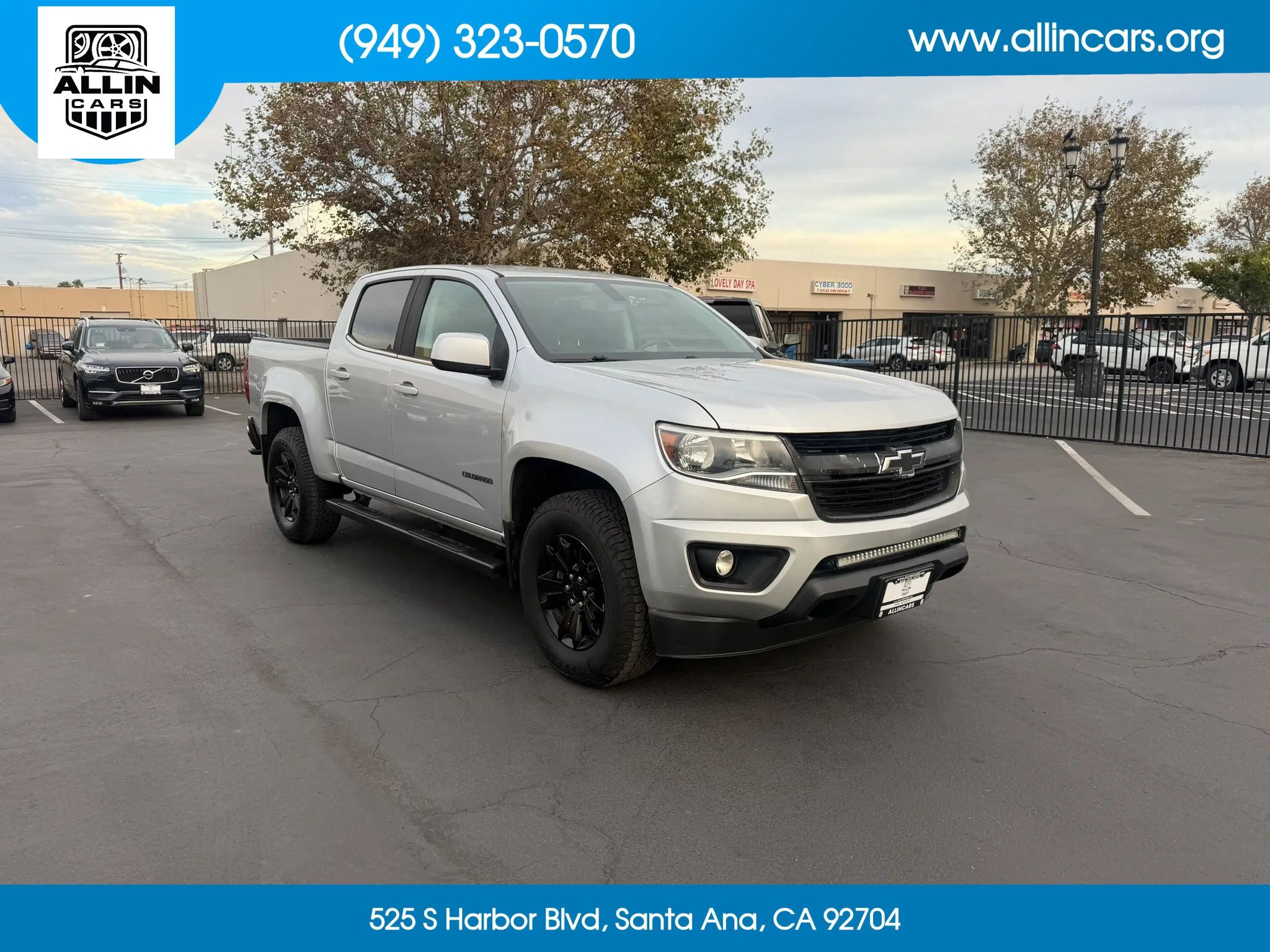 Used 2017 Chevrolet Colorado LT RWD image 3