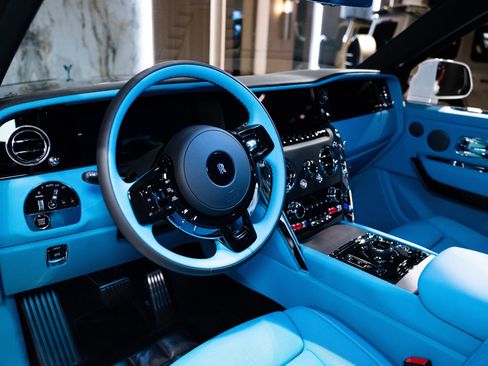 Used 2026 Rolls-Royce Cullinan image 35