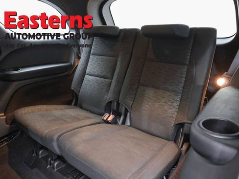 Used 2025 Dodge Durango GT RWD image 25