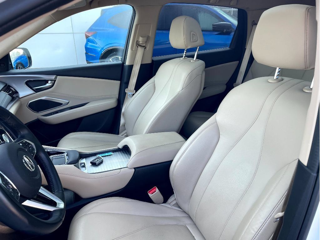 Used 2023 Acura RDX AWD image 9