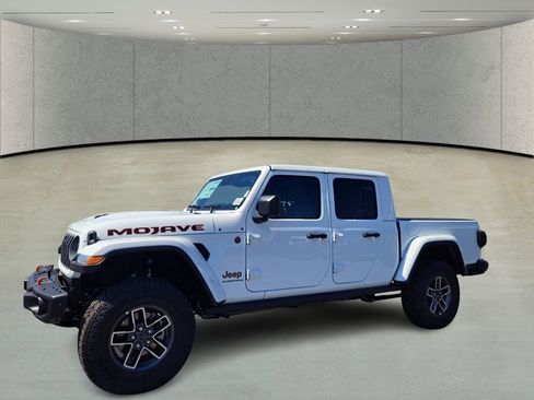 New 2025 Jeep Gladiator Mojave image 9