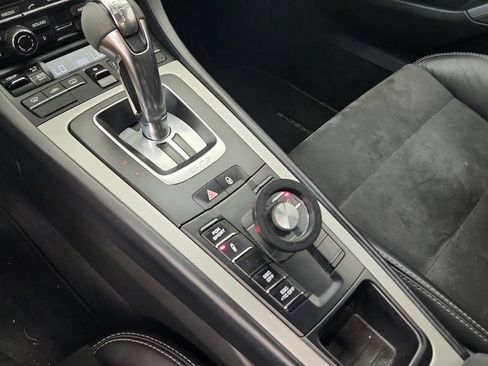 Used 2014 Porsche 911 GT3 RWD image 32