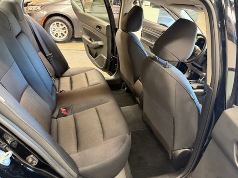 Used 2024 Nissan Altima 2.5 S FWD image 27