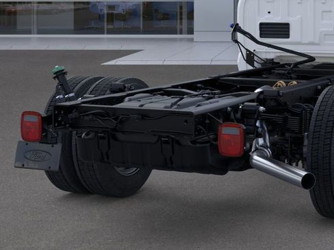 New 2026 Ford F550 2WD Crew Cab Super Duty image 21