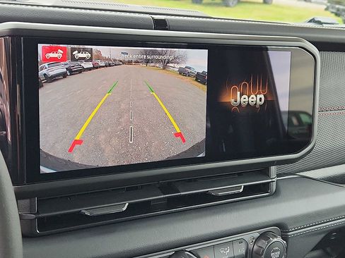 New 2026 Jeep Wrangler Unlimited Rubicon image 13