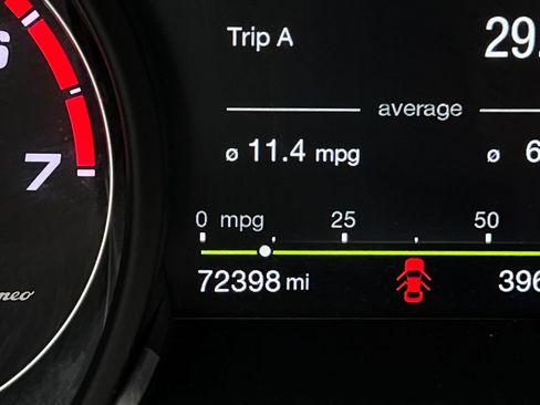 Used 2019 Alfa Romeo Stelvio Ti Lusso w/ Quick Order Package 22X Lusso AWD/4WD image 17