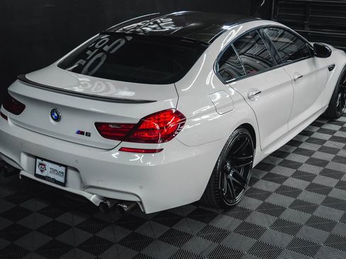 Used 2016 BMW M6 Gran Coupe w/ Executive Package RWD image 21