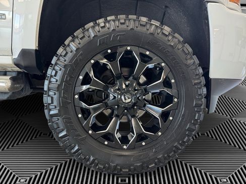 Used 2017 Chevrolet Silverado 2500 LT w/ Custom Sport Edition image 10