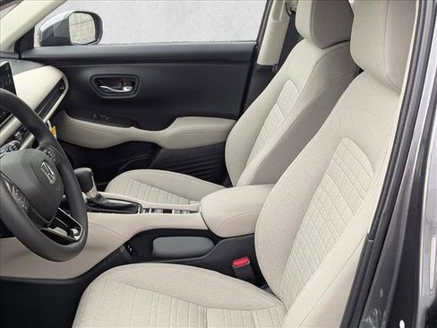 New 2026 Honda HR-V LX image 4