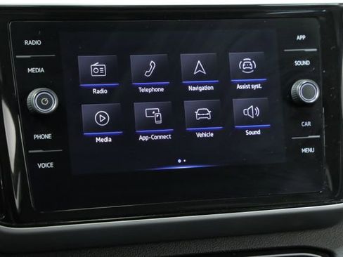 Used 2023 Volkswagen Atlas SE w/ Black Wheel Package image 17