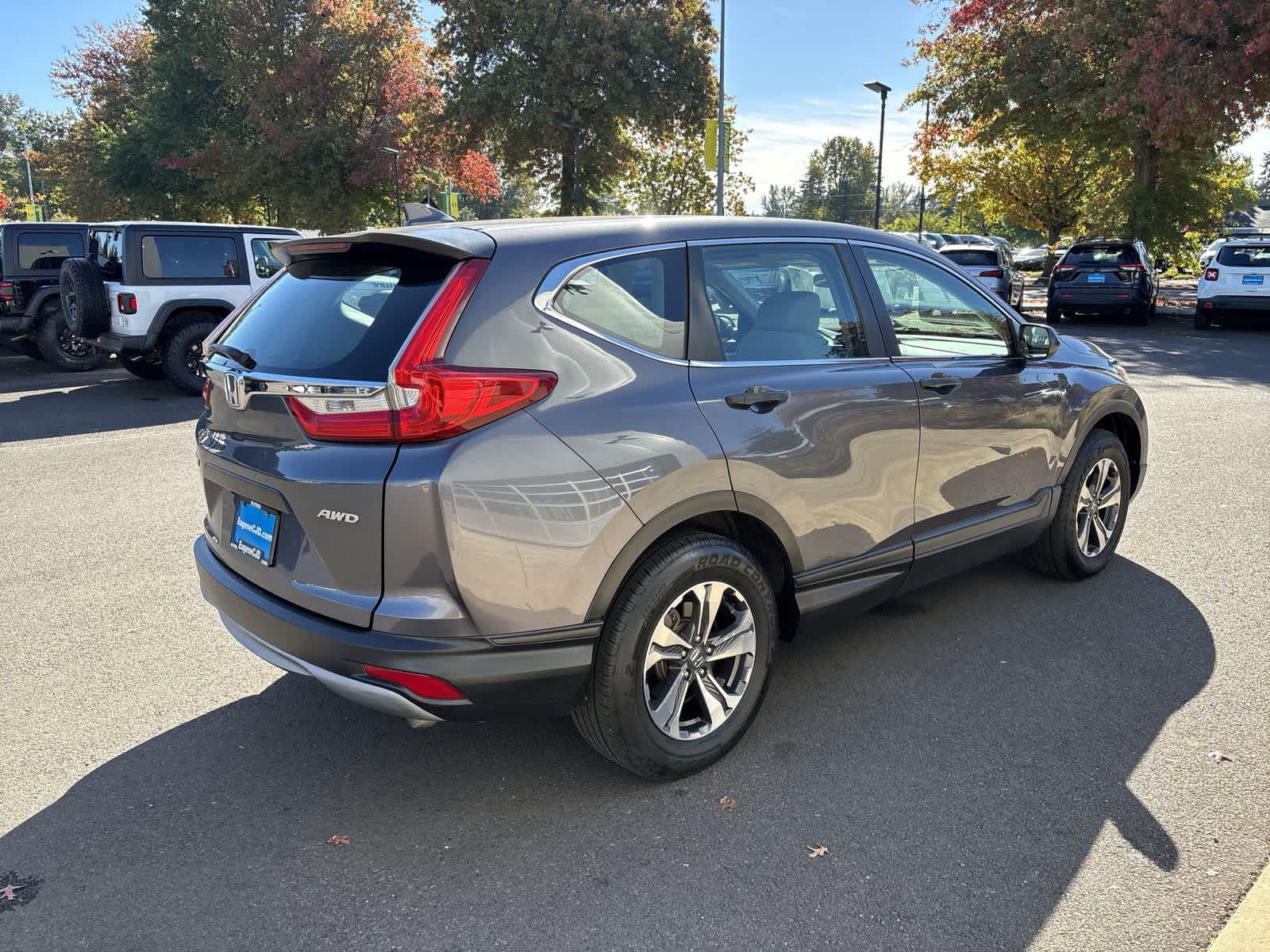 Used 2017 Honda CR-V LX image 4