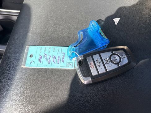 Used 2022 Ford F150 XLT w/ Equipment Group 302A High image 11