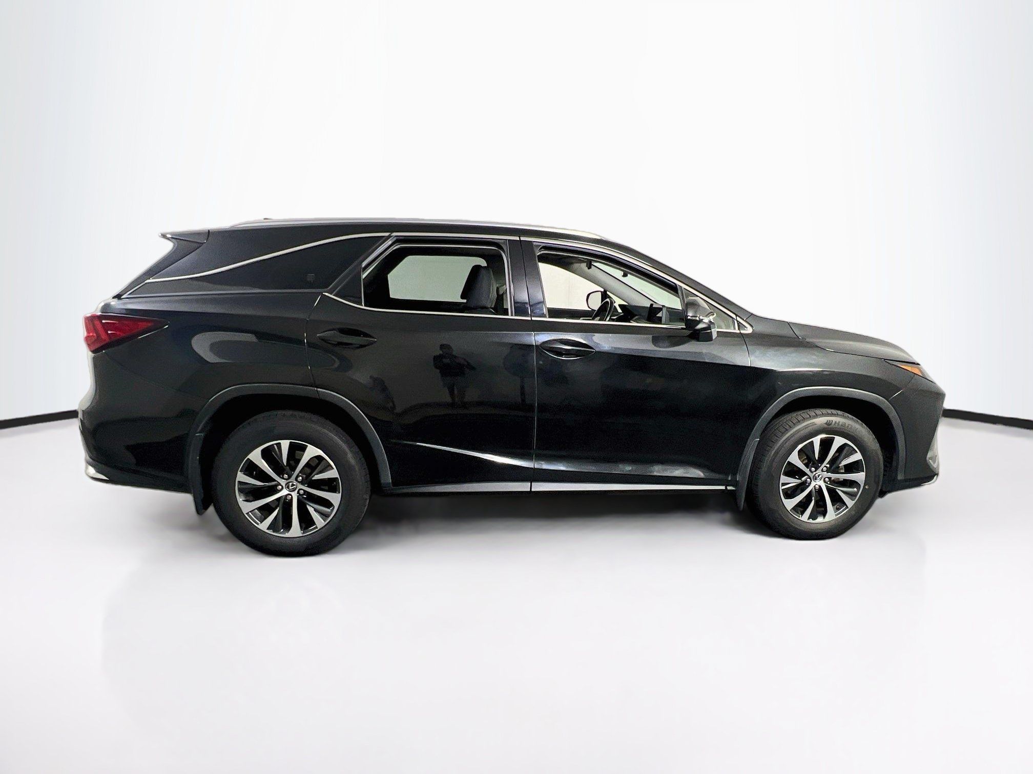 Used 2021 Lexus RX 350L Premium w/ Premium Package AWD/4WD image 4