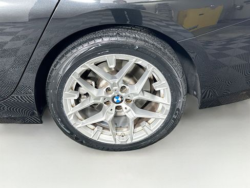 Used 2025 BMW 330i Sedan image 11