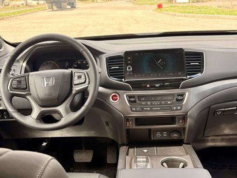 Used 2025 Honda Ridgeline RTL image 21