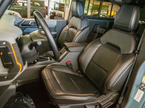 Used 2022 Ford Bronco Badlands AWD/4WD image 11