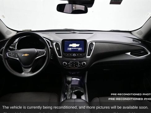 Used 2023 Chevrolet Malibu LT FWD image 15